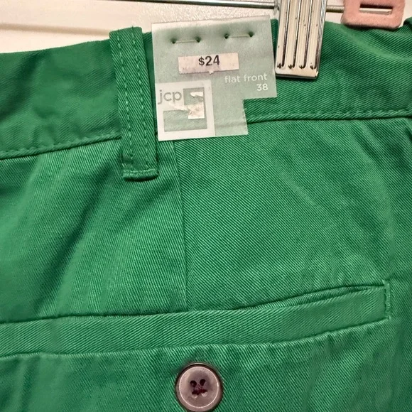 JCPenney Green Flat Front Shorts for Casual Style - Picture 5 of 6